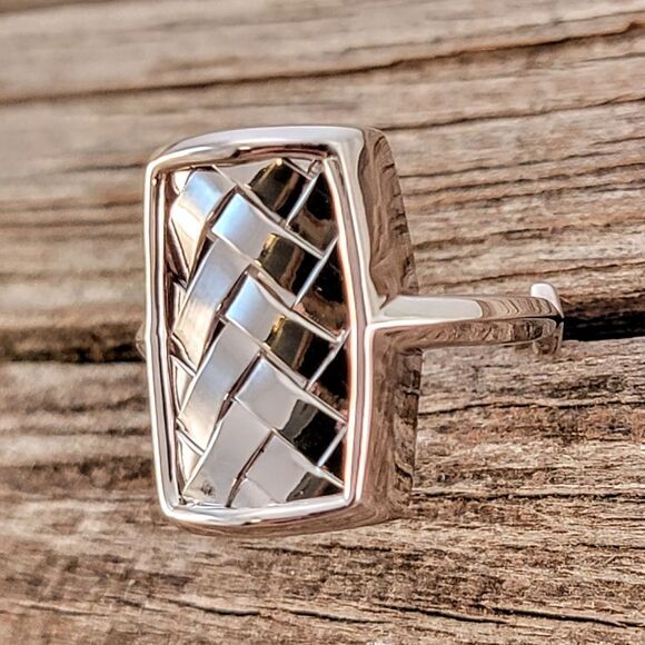 Elle Sterling Herringbone Basketweave Rectangle Ring NWOT - Picture 2 of 10